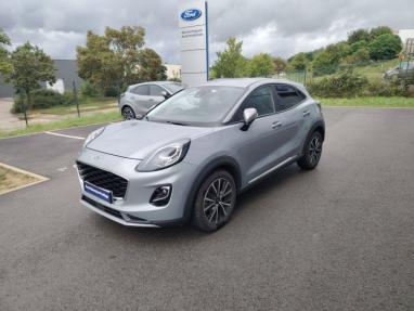 Voir le détail de l'offre de cette FORD Puma 1.0 EcoBoost 125ch mHEV Titanium 6cv de 2021 en vente à partir de 197.59 €  / mois