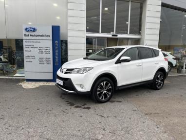 Voir le détail de l'offre de cette TOYOTA RAV4 124 D-4D Lounge 2WD de 2015 en vente à partir de 192.66 €  / mois