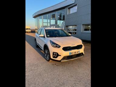 Voir le détail de l'offre de cette KIA Niro 1.6 GDi 105ch ISG + Ã©lectrique 43.5ch Lounge DCT6 MY22 de 2022 en vente à partir de 333.46 €  / mois