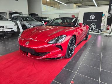 Voir le détail de l'offre de cette MG MOTOR Cyberster 77kWh 510ch 4WD de 2025 en vente à partir de 63 999 € 