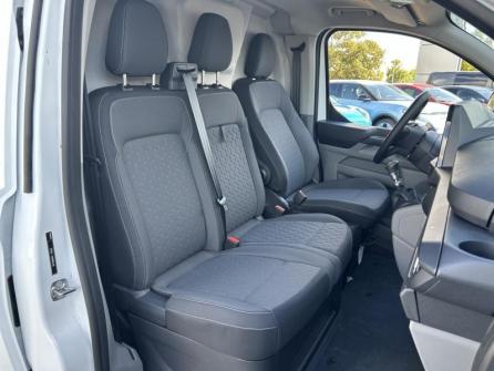 FORD Transit Custom Fg 300 L2H1 2.0 EcoBlue 150ch Limited à vendre à Dole - Image n°11