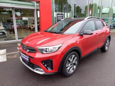 Voir le détail de l'offre de cette KIA Stonic 1.0 T-GDi 120ch MHEV GT Line iBVM6 de 2022 en vente à partir de 183.65 €  / mois