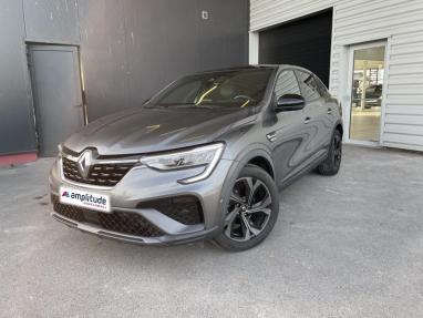 Voir le détail de l'offre de cette RENAULT Arkana 1.3 TCe mild hybrid 160ch RS Line EDC de 2023 en vente à partir de 24 299 € 