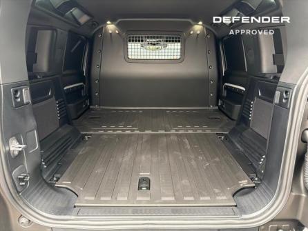 LAND-ROVER Defender 110 3.0 D250 Hard Top S à vendre à Troyes - Image n°11