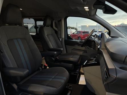 FORD Transit Custom Fg 320 L1H1 2.5 Duratec 232ch Hybride recheargeable Cabine Approfondie Sport CVT à vendre à Montargis - Image n°11