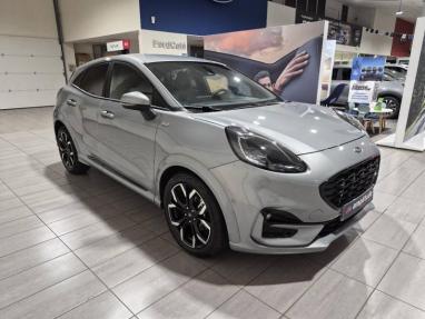 Voir le détail de l'offre de cette FORD Puma 1.0 EcoBoost 125 ch mHEV ST-Line X DCT7 de 2023 en vente à partir de 272.21 €  / mois