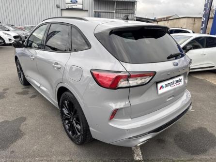 FORD Kuga 2.5 Duratec 190ch FHEV E85 Graphite Tech Edition BVA à vendre à Orléans - Image n°8